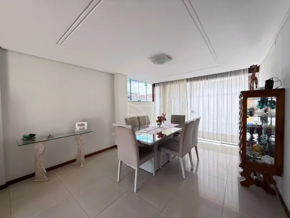 Imagem Casa Alto Padrão à Venda – Condomínio Igarapé Aldeia Parque