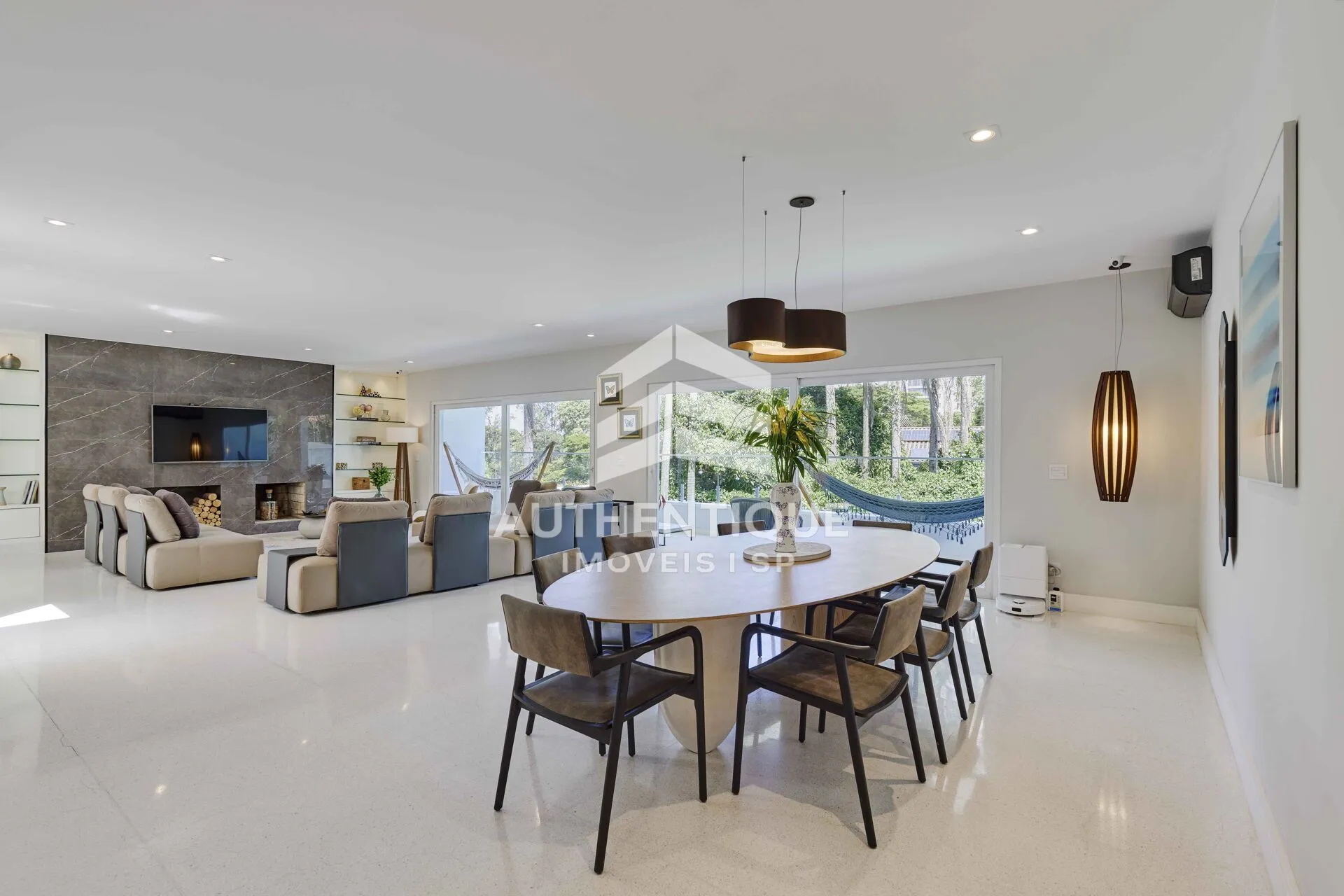 Imagem Casa Alto Padrão no bairro Jardim Marajoara à venda