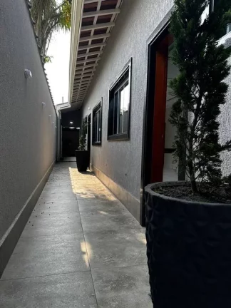 Imagem Casa com 3 dorms, Caiçara, Praia Grande - R$ 850 mil, Cod: 2511