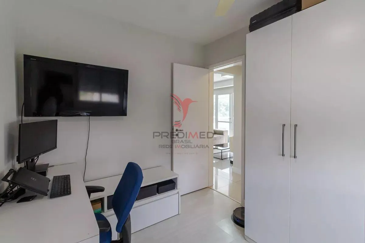 Imagem VENDO AP. REFORMADO, MOBILIADO, COM 1 SUITE E, 1 VAGA DE GARAGEM NO MORUMBI