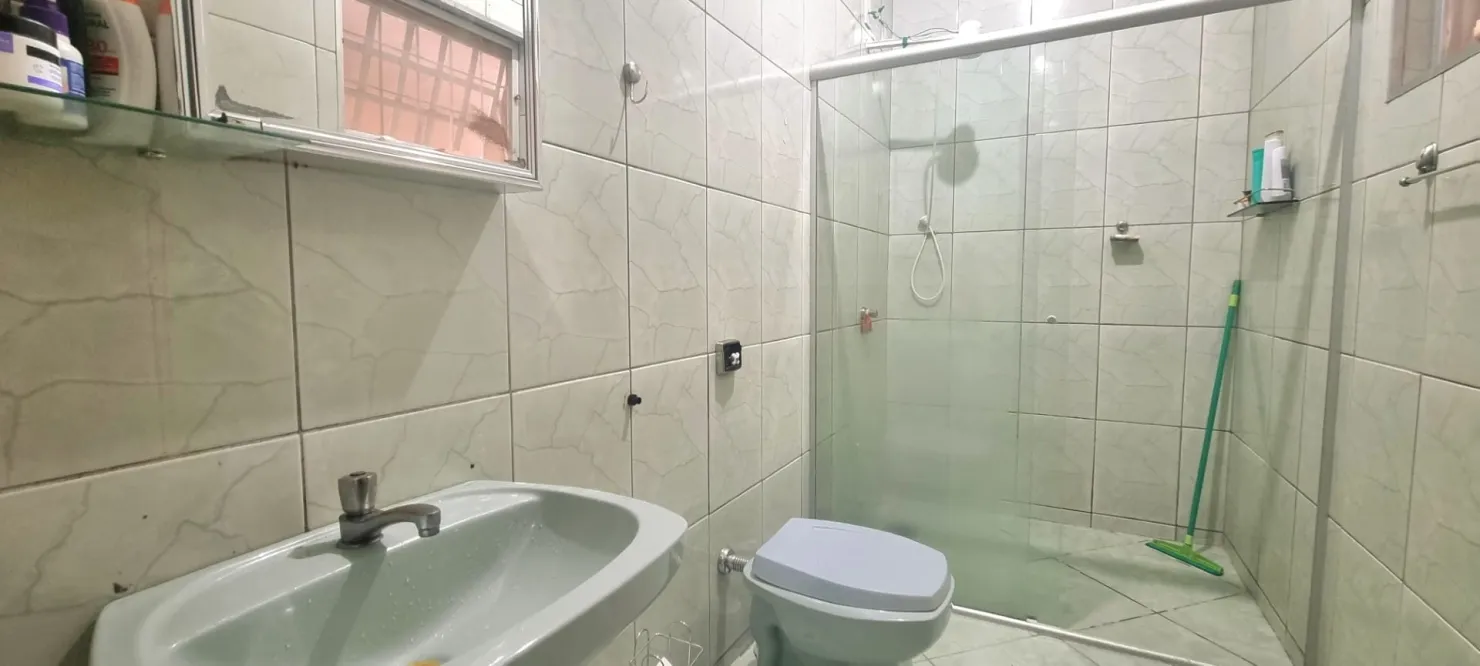 Imagem Casa à venda 3 Quartos, 1 Suite, 2 Vagas, 175M², Santa Terezinha, Aparecida - SP