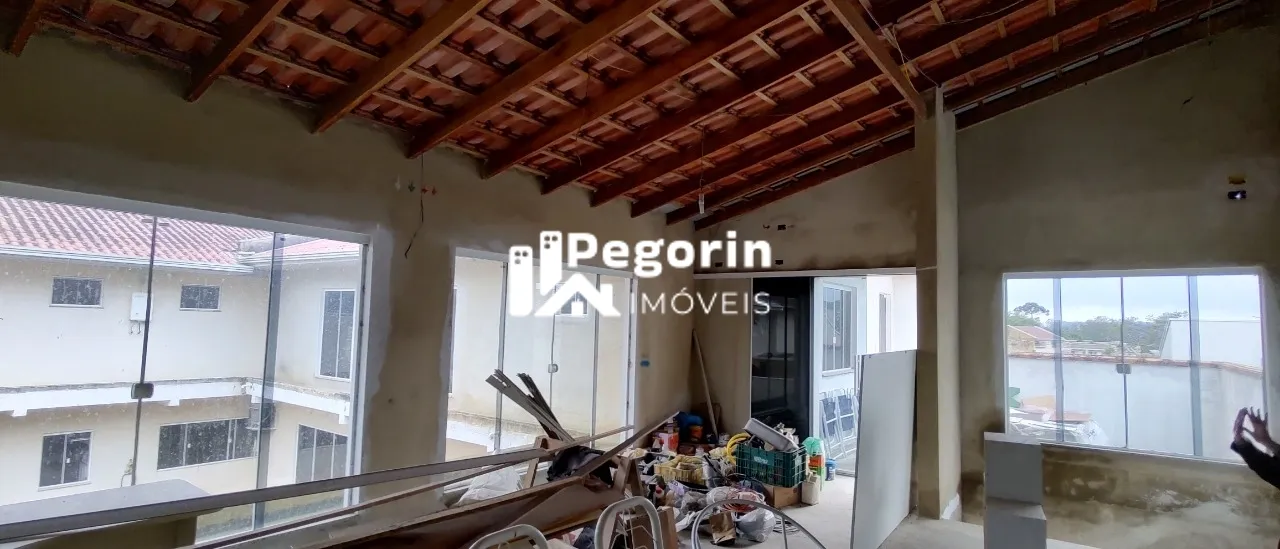 Imagem Casa à venda em Piraquara, Centro, com 4 quartos, 238,00m²
