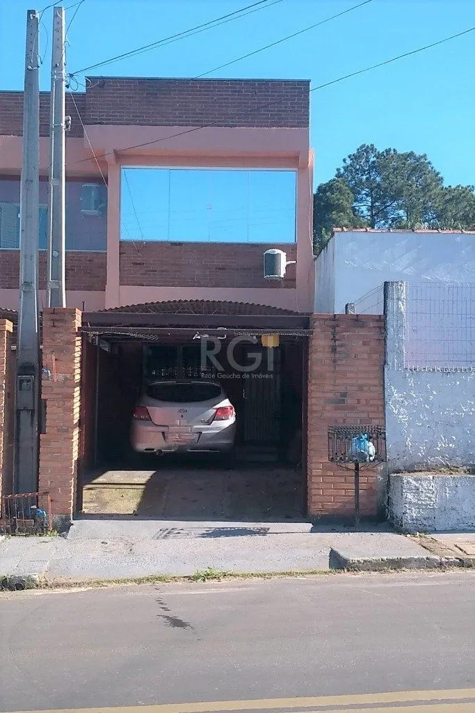 Imagem Casa no Centro de Gravatai de 2 dormitórios e vaga