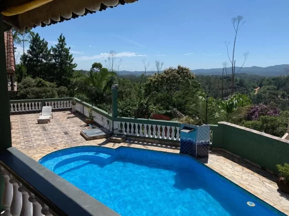 Imagem Chácara com 3 dormitórios à venda, 2000 m² por R$ 585.000,00 - Clube dos Oficiais - Suzano/SP
