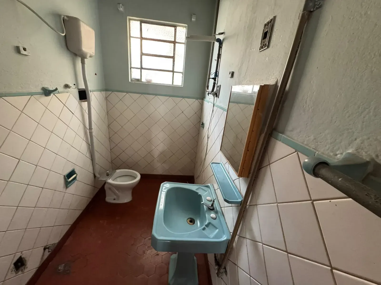 Imagem Casa com 2 Quartos à Venda, 152 m² em Colônia - Jundiaí