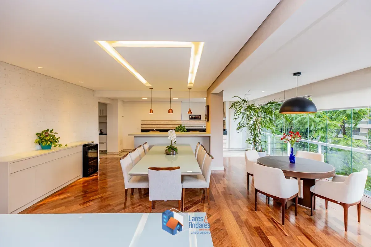 Imagem Apartamento para venda em Campo Belo com 3 quartos, sendo 3 suítes, 242m²