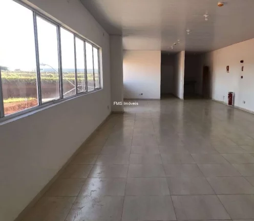 Imagem Galpão com 3000m2 em Hortolândia/SP.