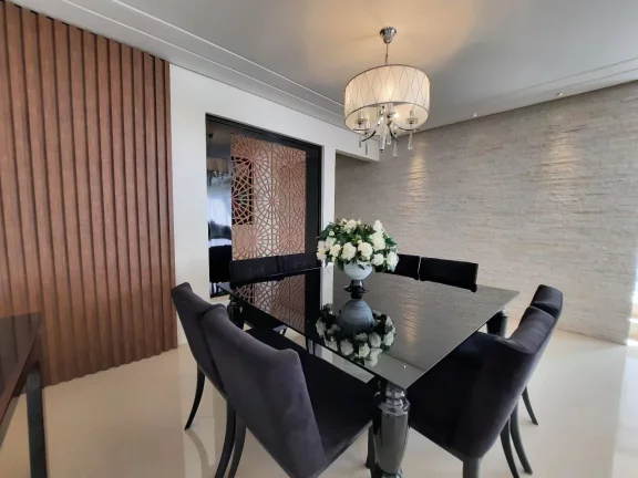 Imagem Casa 4 quartos sendo 1 suíte para venda no bairro Interlagos em Caxias do Sul