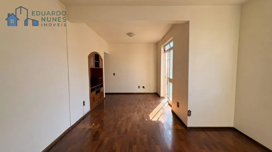 Imagem Excelente apartamento de 03 quartos, suíte, vagas no Funcionários!!!!!