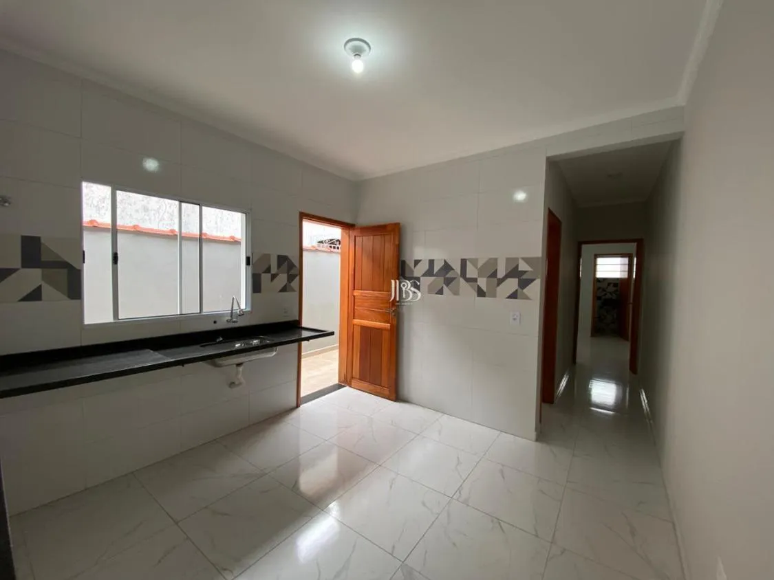 Imagem CASA NOVA 3 DORM COM PISCINA À VENDA FINANCIAMENTO FLÓRIDA MIRIM ? MONGAGUÁ/SP