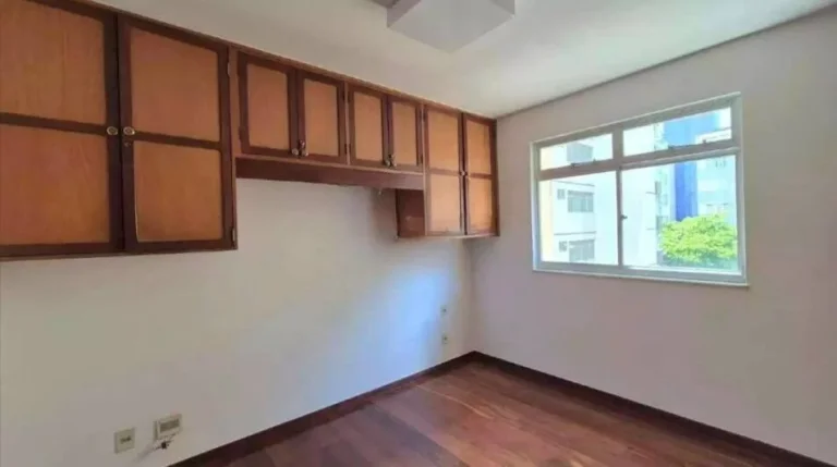 Imagem APARTAMENTO COM 03 QUARTOS, SUÍTE, 03 VAGAS, NO CARMO!!!!!!