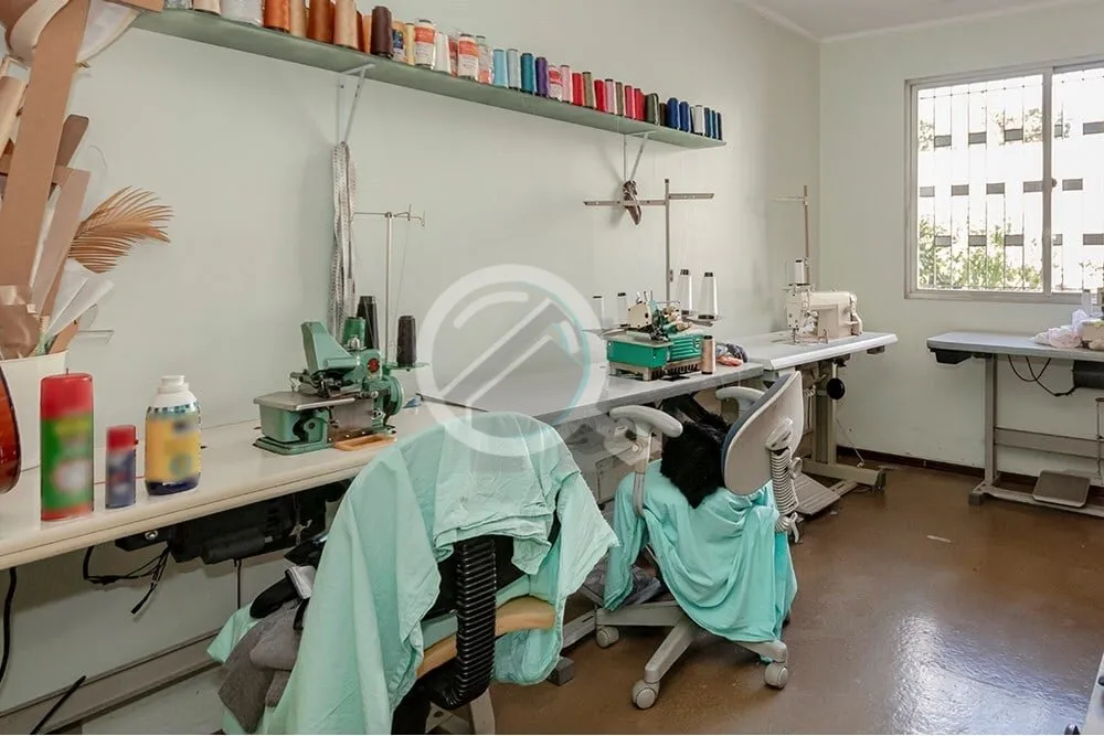Imagem Descubra a casa dos seus sonhos na charmosa Rua Honório Lemos, situada no coração do bairro Vila ...