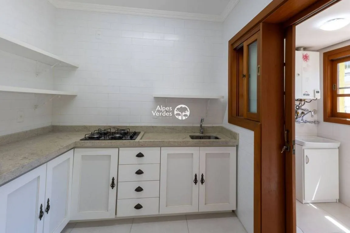 Imagem Vende-se Apartamento no Centro de Gramado, com 2 quartos,