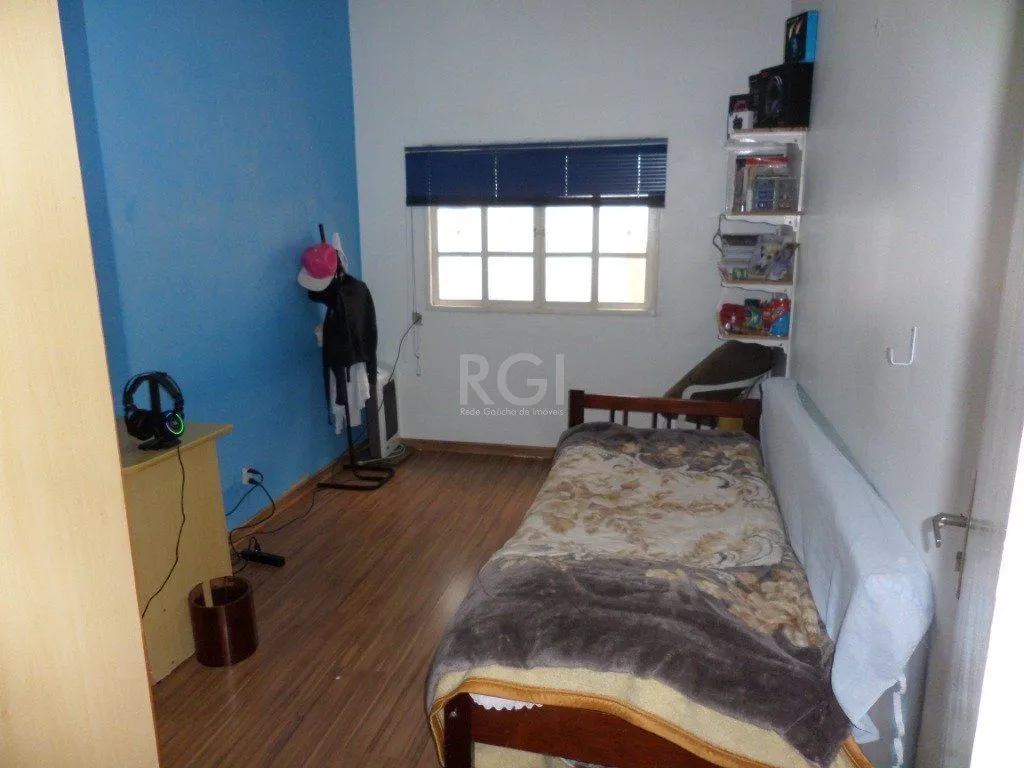 Imagem Casa para Venda - 153m², 5 dormitórios, sendo 3 suites, 4 vagas - Jardim Itu Sabará