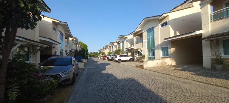 Imagem Casa de Condomínio com 3 Quartos à Venda ou Locação, 186 m² em Lagoa Redonda - Fortaleza