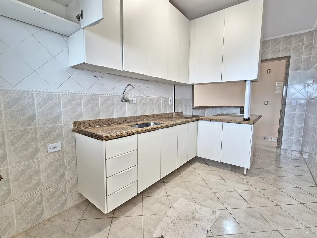 Imagem Apartamento com 2 Quartos à Venda, 73 m² em Mirim - Praia Grande