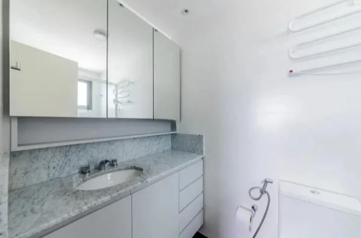 Imagem Apartamento com 3 dormitórios na Zona Sul de Porto Alegre RS.