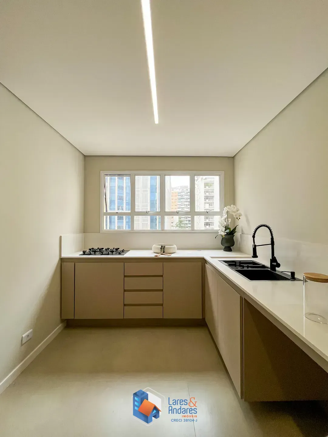 Imagem Apartamento para venda em Itaim Bibi com 3 quartos, sendo 3 suítes, 163m²