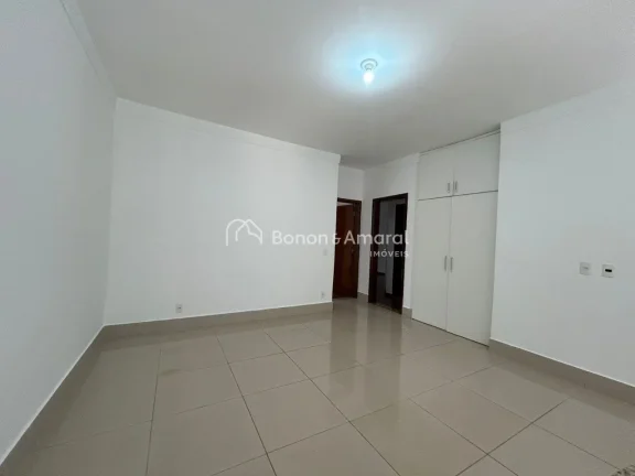 Imagem Sobrado disponível para locação no condomínio resort Reserva Real, em Paulínia. O imóvel conta...