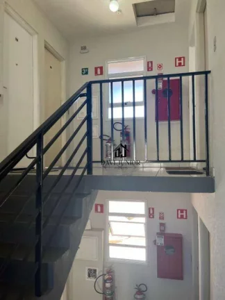Imagem Apartamento com 2 dormitórios à venda, 48 m² por R$ 220.000 - Jardim São Conrado - Sorocaba/SP