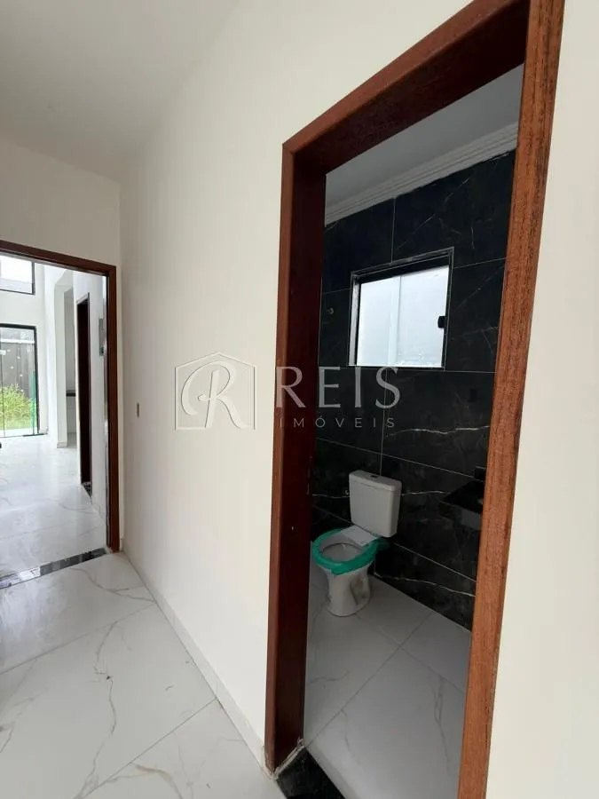 Imagem Casa para Venda em Rio das Ostras, Enseada das Gaivotas, 2 dormitórios, 1 suíte, 2 banheiros, 4 vagas