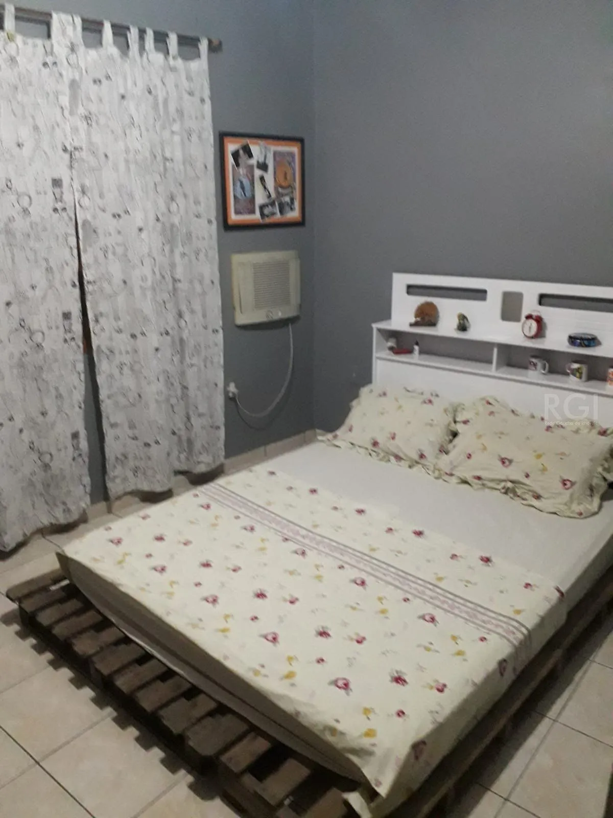 Imagem Casa para Venda - 350m², 3 dormitórios, sendo 1 suites, 9 vagas - Vila Silveira Martins