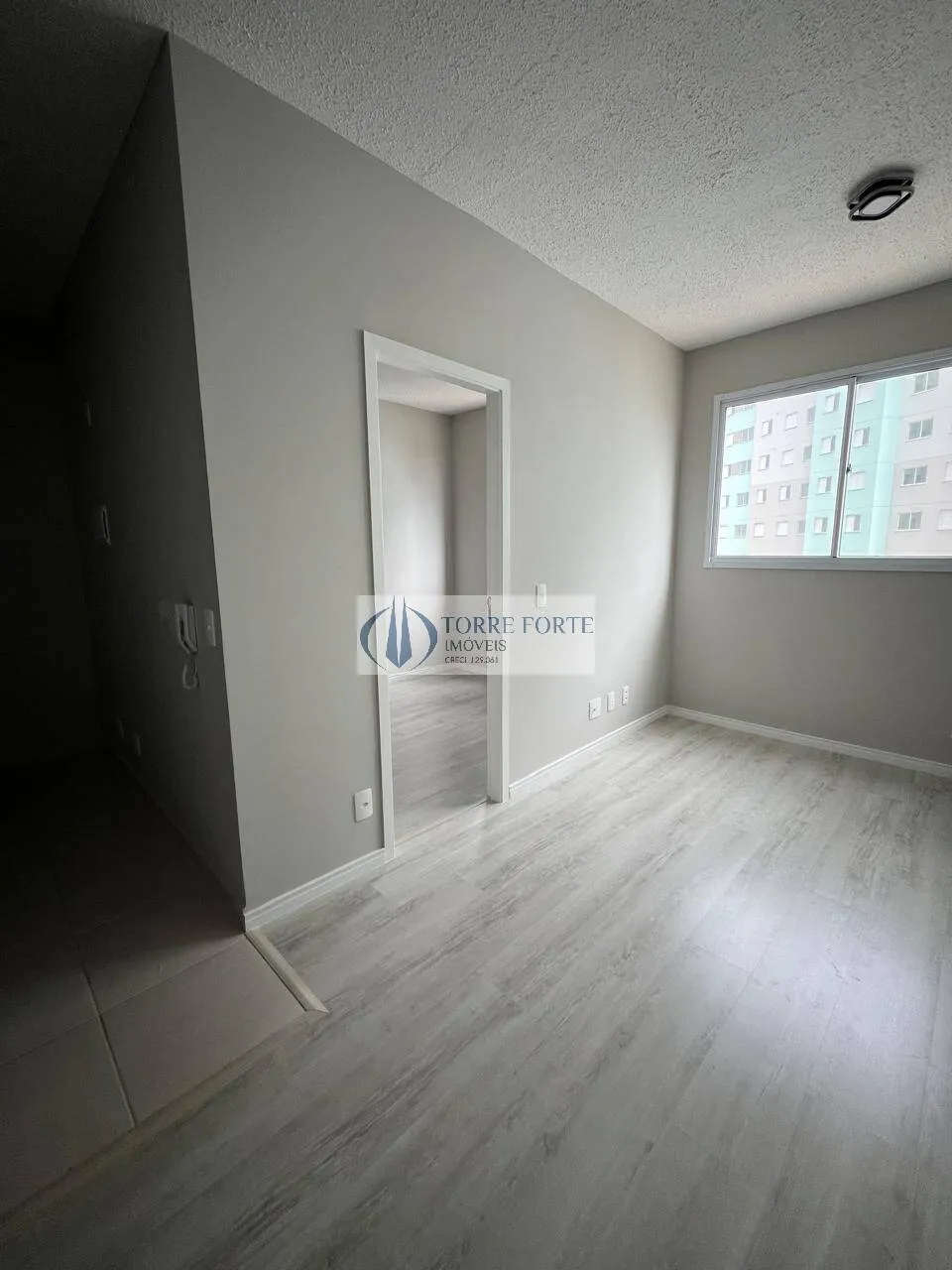 Imagem Apartamento com 2 dormitórios em Ferraz de Vasconcelos 