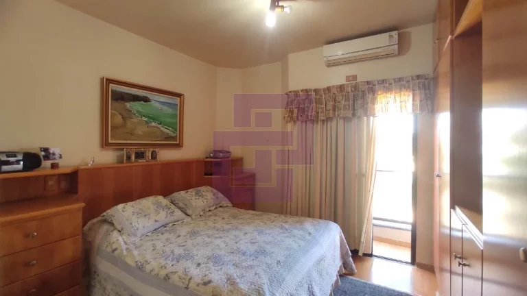 Imagem APARTAMENTO NA ENSEADA - 50mt DA PRAIA!!