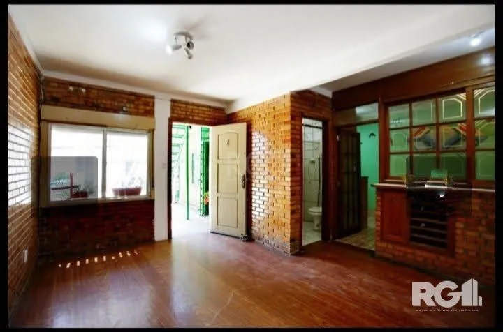 Imagem CASA 3 DORMITORIOS NA ASSIS BRASIL