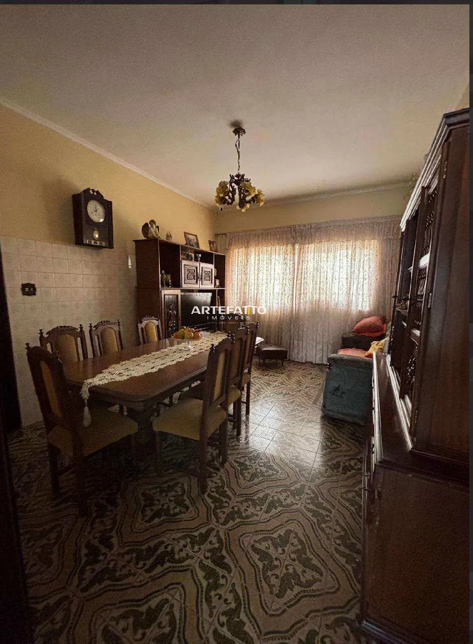 Imagem Casa à venda em Franca, Centro, com 7 quartos, 279m2