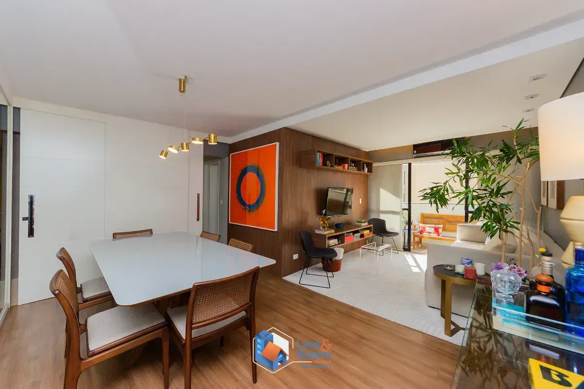 Foto do imóvel Apartamento para venda em Vila Olímpia com 3 quartos, sendo 1 suíte, 94m² em Rua Helena