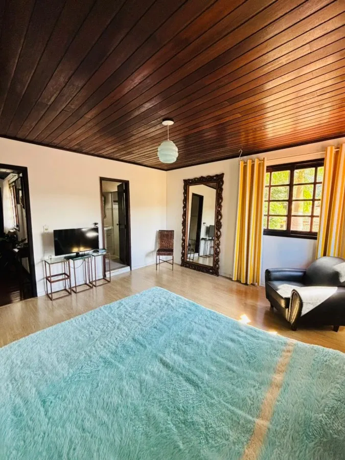 Imagem Casa para Locação em Petrópolis / RJ no bairro Nogueira