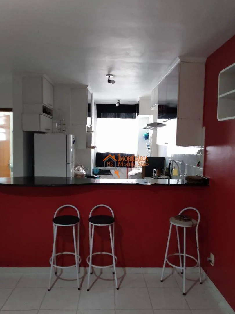 Foto do imóvel Apartamento com 2 dormitórios para alugar, 48 m² por R$ 1.957,19/mês - Água Chata - Guarulhos/SP