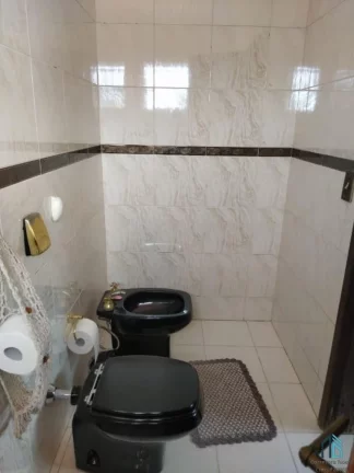 Imagem (PERMUTA Curitiba ou Litoral) Casa a venda 04 quartos c/suíte no Xaxim em Curitiba PR