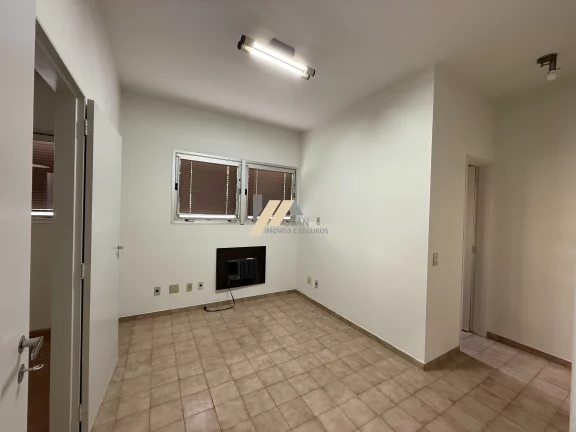 Imagem Sala comercial à venda no Cambuí em Campinas, São Paulo.