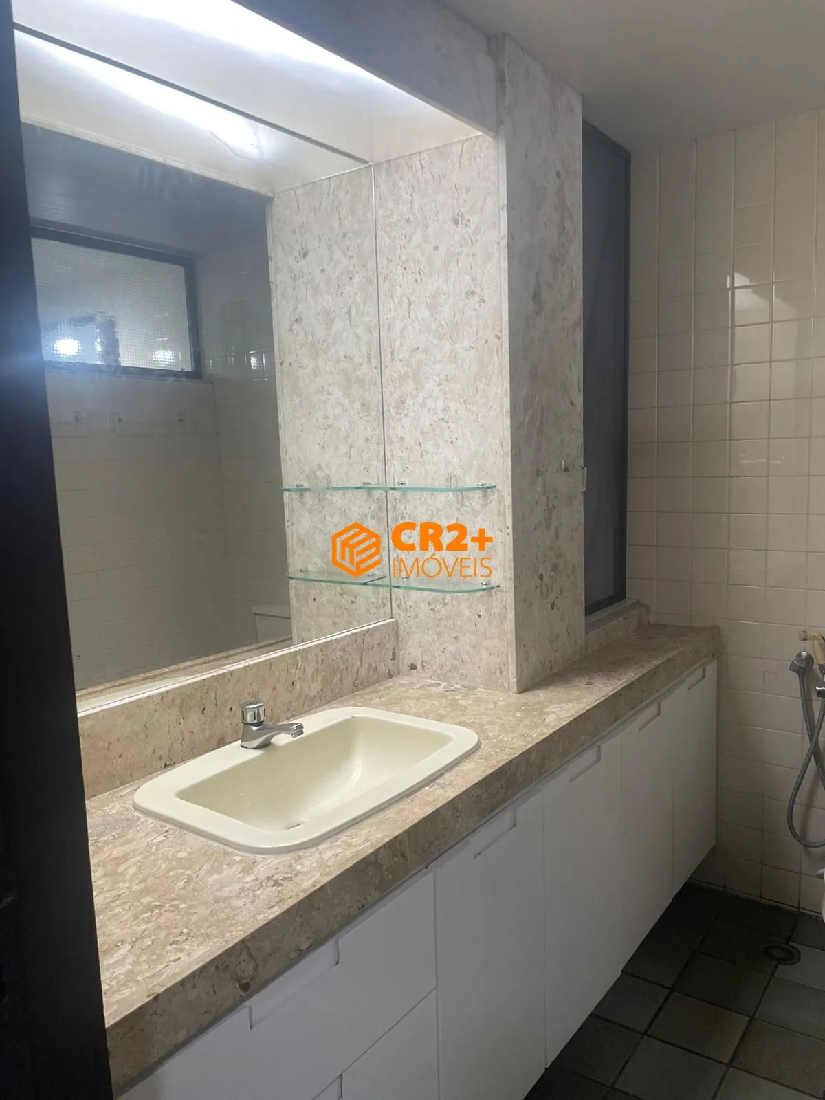 Imagem Vendo Apartamento Exclusiva a 50m da Praia em Boa Viagem - 169m² | 2 Vagas