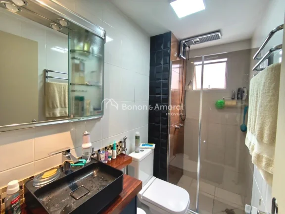 Imagem Este belíssimo apartamento em andar alto, une acabamento diferenciado, marcenaria de excelente qual...