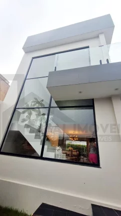 Imagem CASAL IMÓVEIS VENDE CASA CONJ ITORORO 3 SUÍTES + 2 VGS