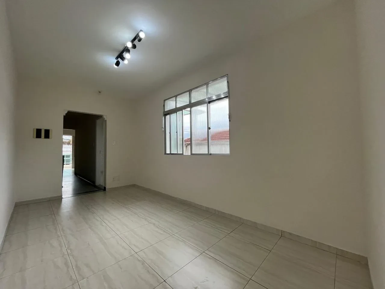 Imagem Imóvel Comercial para Alugar, 100 m² em Vila Mathias - Santos