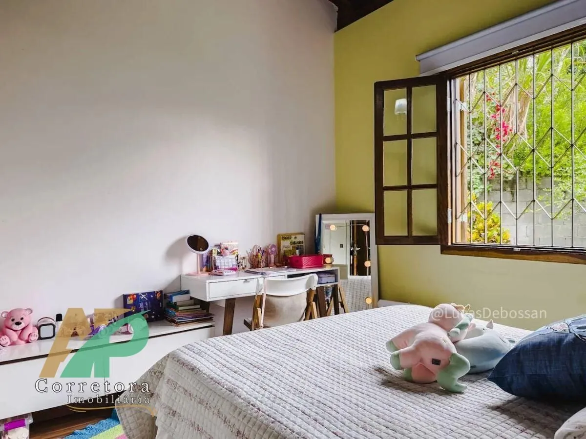 Foto do imóvel: Chácara / Casa Térrea em Cotia | 1.500m² de Terreno | R$ 585 Mil