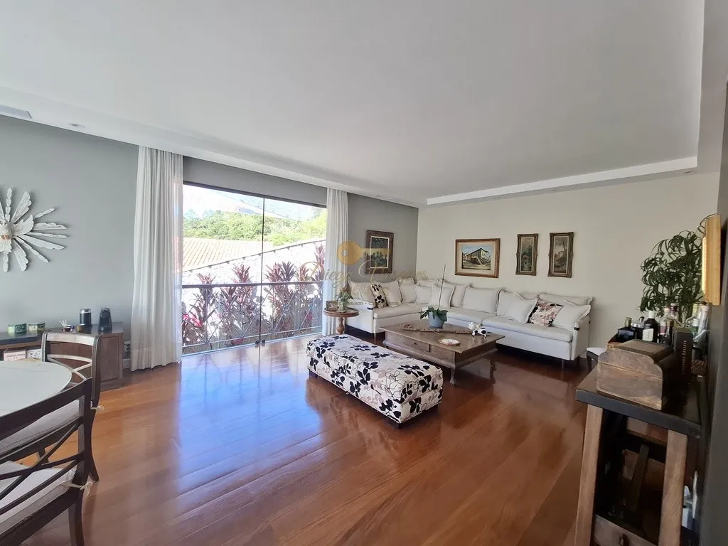 Imagem Casa em Condomínio para Venda em Teresópolis / RJ no bairro Green Valley