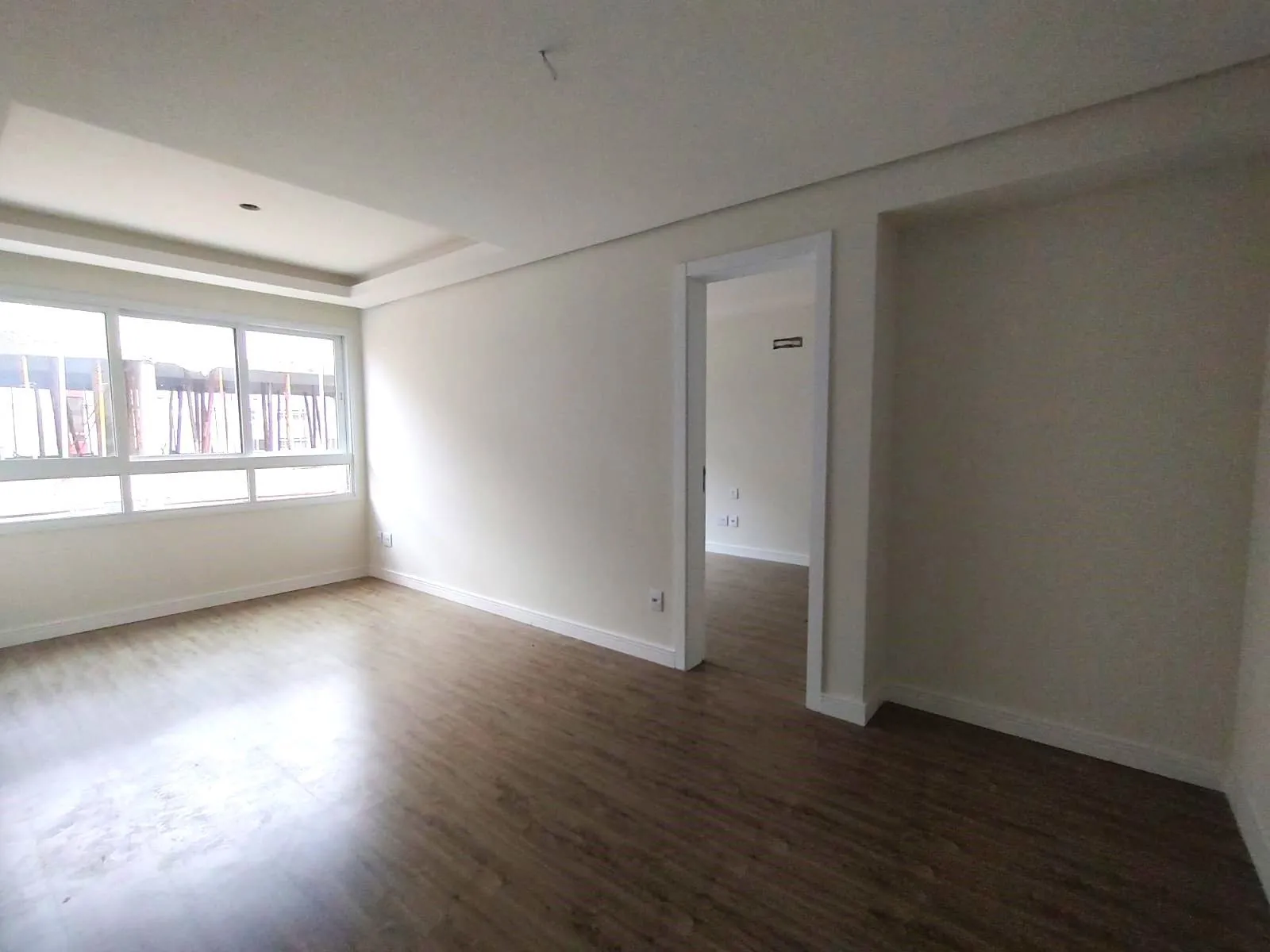 Imagem APARTAMENTO 1 DORMITÓRIO COM SUÍTE, COZINHA AMERICANA, LAVABO E AMPLO LIVING NO BOM FIM!