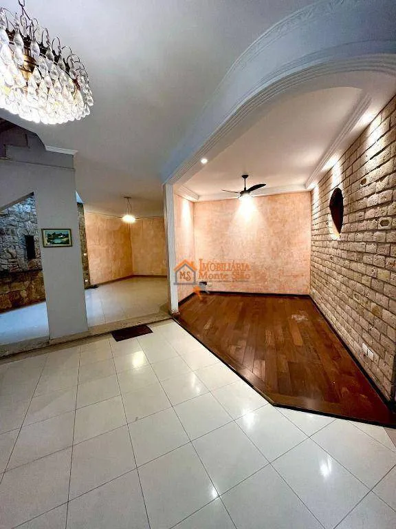 Imagem Sobrado com 4 dormitórios à venda, 480 m² por R$ 1.550.000,00 - Vila Rosália - Guarulhos/SP
