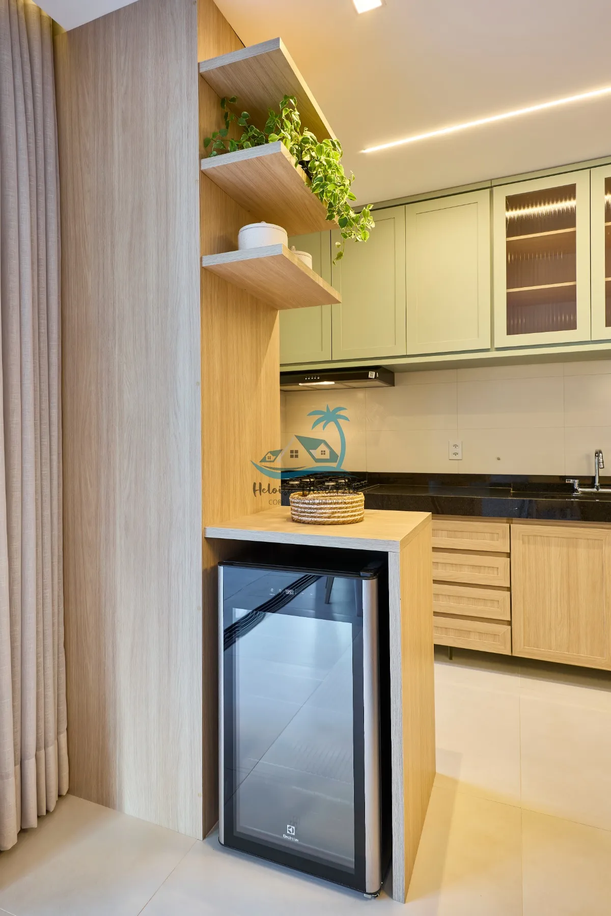 Imagem Apartamento de alto padrão à venda a 70m do mar na Praia da Enseada em Ubatuba