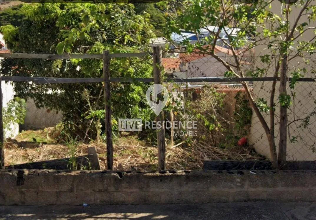 Foto do imóvel Terreno de 300 m² a venda em excelente localização em Itatiba