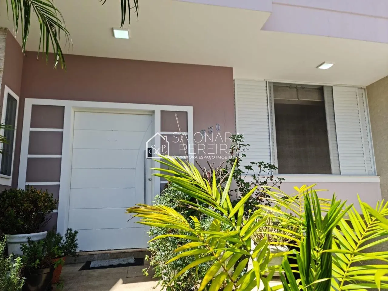 Imagem Não perca a chance de transformar sua vida! Casa no Balneário do Estreito