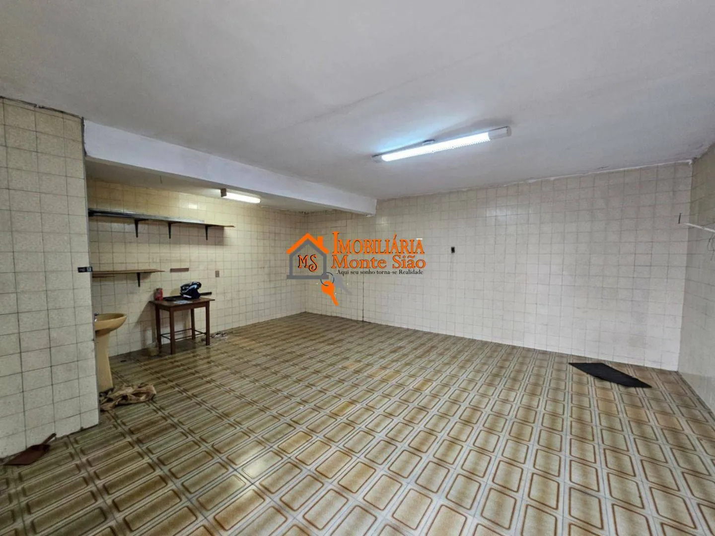 Imagem Sobrado com 4 dormitórios à venda, 190 m² por R$ 650.000,00 - Jardim Rosana - Guarulhos/SP