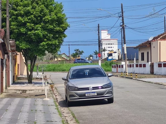 Imagem Sensacional sobrado em condominio em Praia Grande com 2 quartos