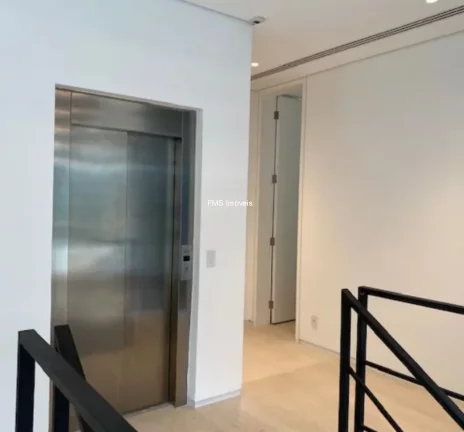 Imagem Luxuosa Casa em Condomínio à Venda ou Locação em São Paulo-SP, Planalto Paulista 3 Quartos, 3 Suítes, 4 Salas, 5 Banheiros, 5 Vagas, 636m².
