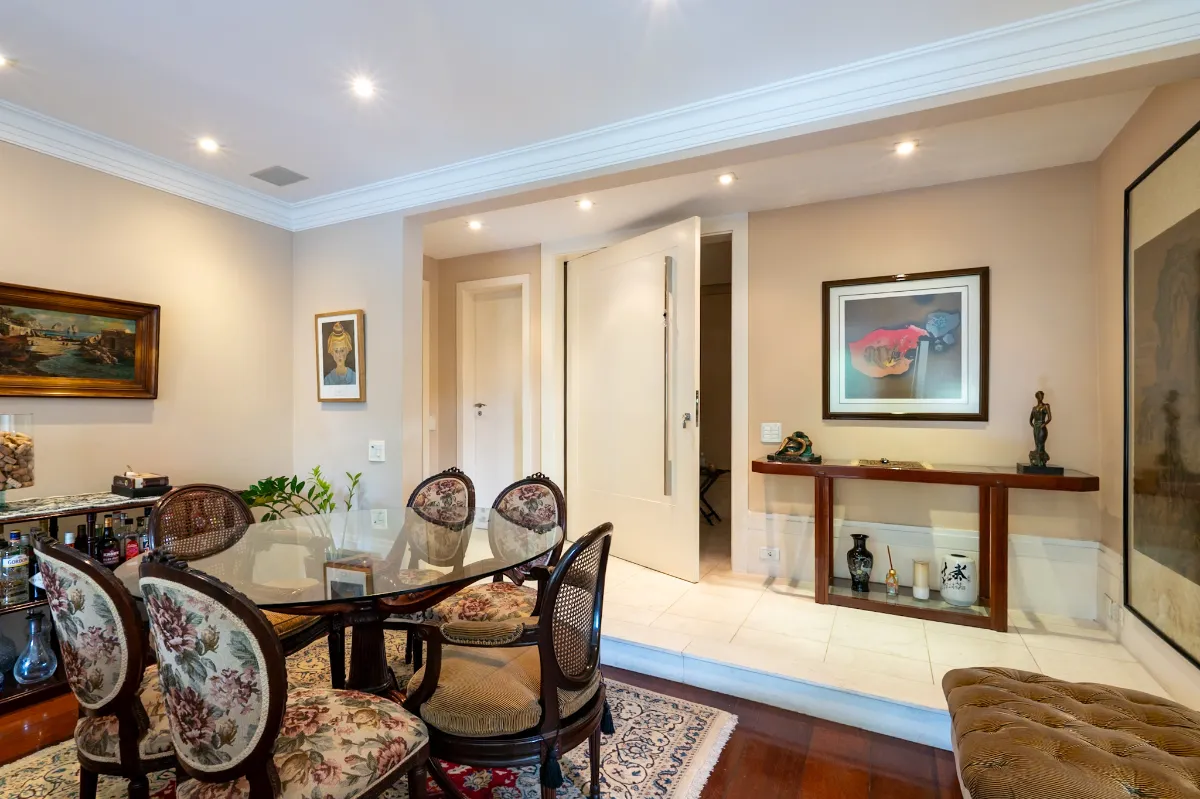 Imagem Apartamento para venda em Vila Andrade com 4 quartos, sendo 2 suítes, 200m2